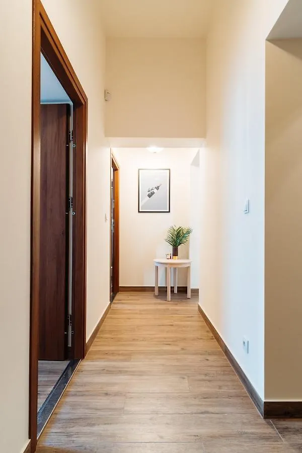 Sapphire Studios By Loft Affair Cracovia Ostello